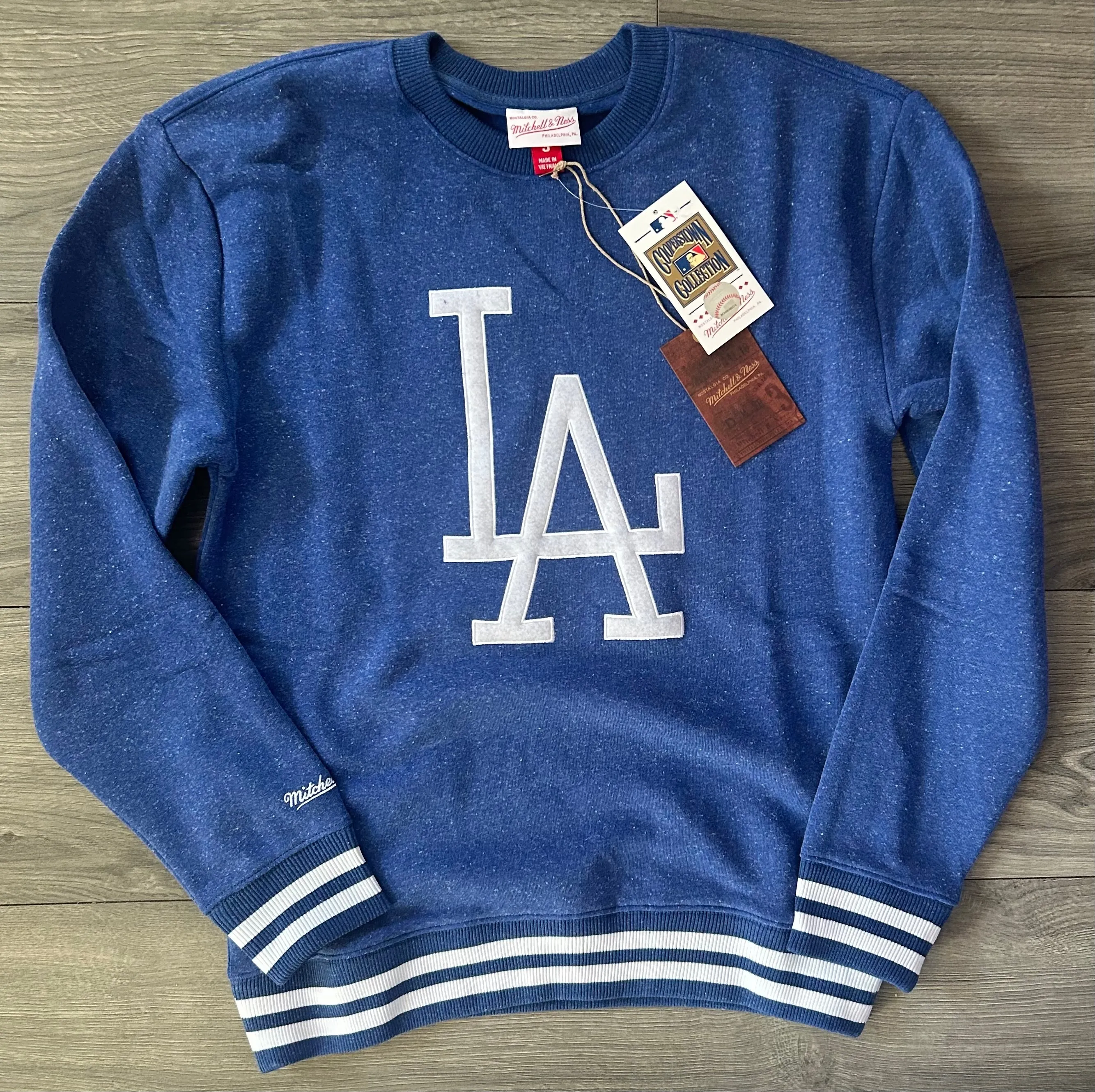 Los Angeles Dodgers Mitchell & Ness Snow Washed Fleece Crew Pullover