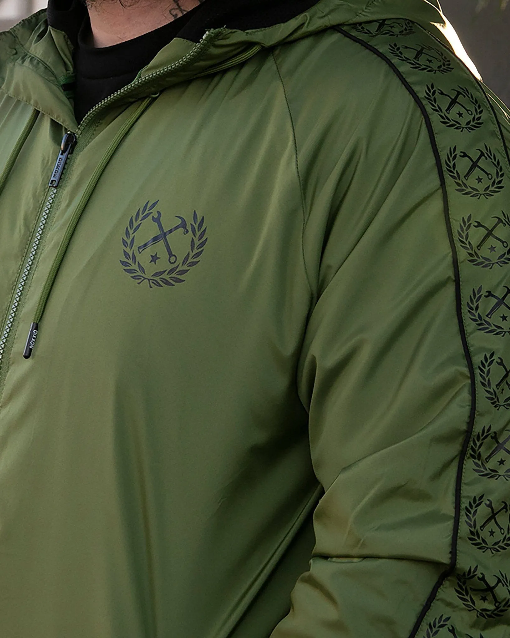 Waterfront Windbreaker - O.D. Green